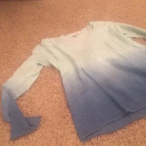 Banana Republic tie dye v neck